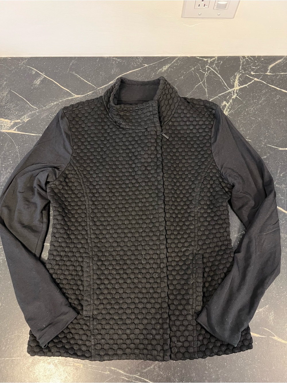 Tart Collections Textured Black Zip Up Jacket size Medium w/ Stretch. Moto look